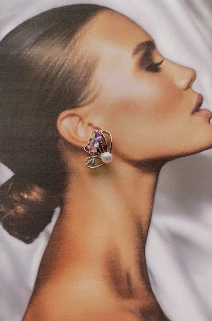 Butterfly Earrings With Multicolored Diamonds And Pearls – Elegant Jewelry For Women And Girls